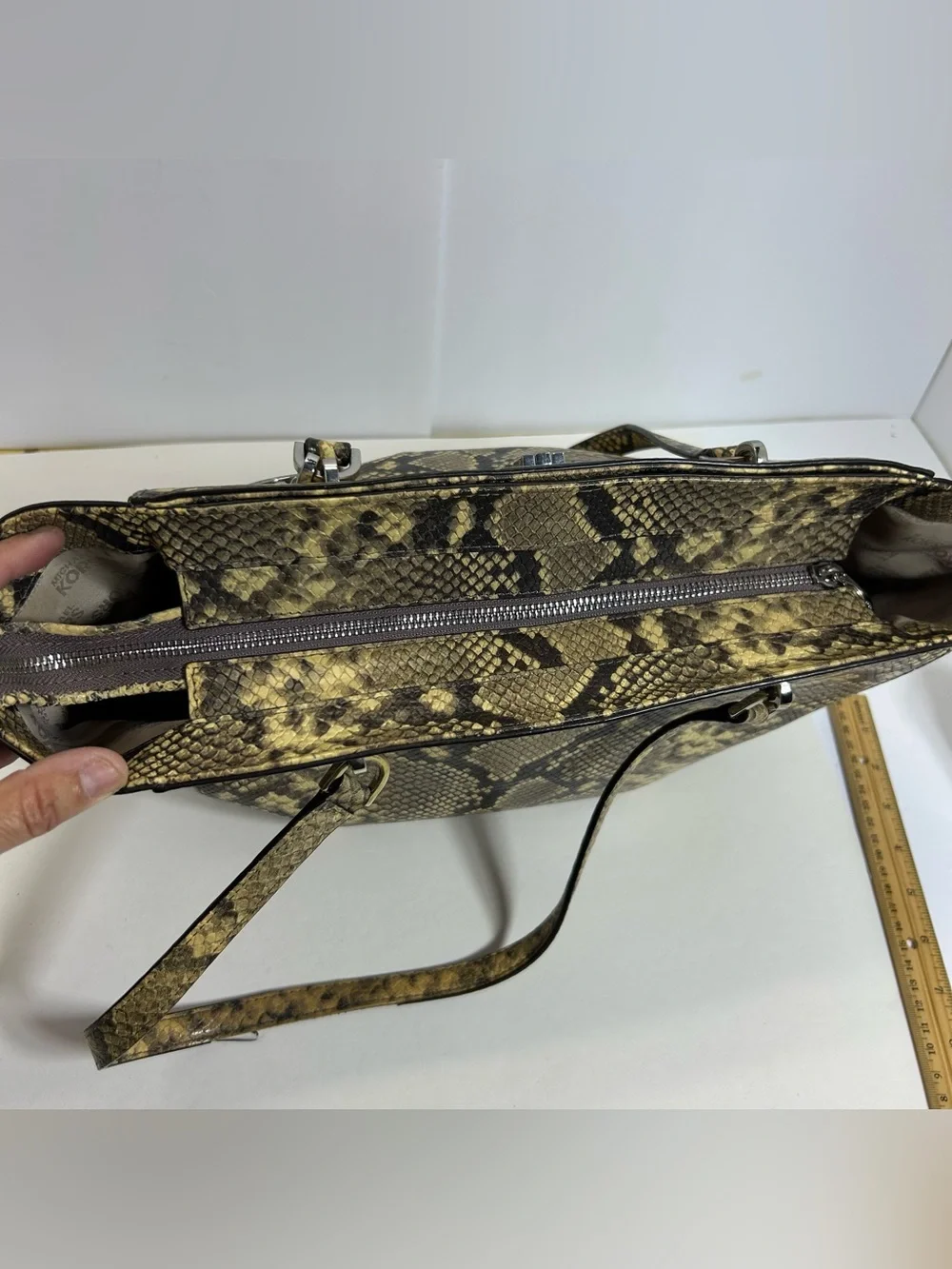 Michael Kors Snake-Print Leather Tote Doible Handle Shoulder Bag Purse Black Tan